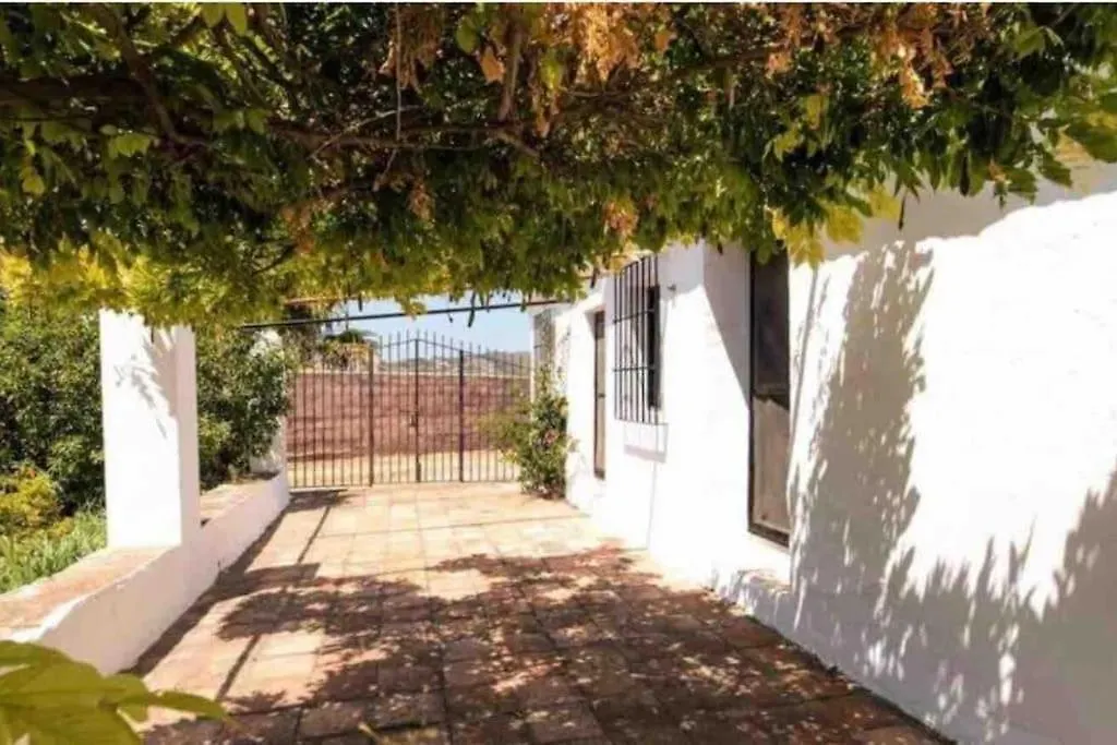 Cortijo Nerja Artist Paradise