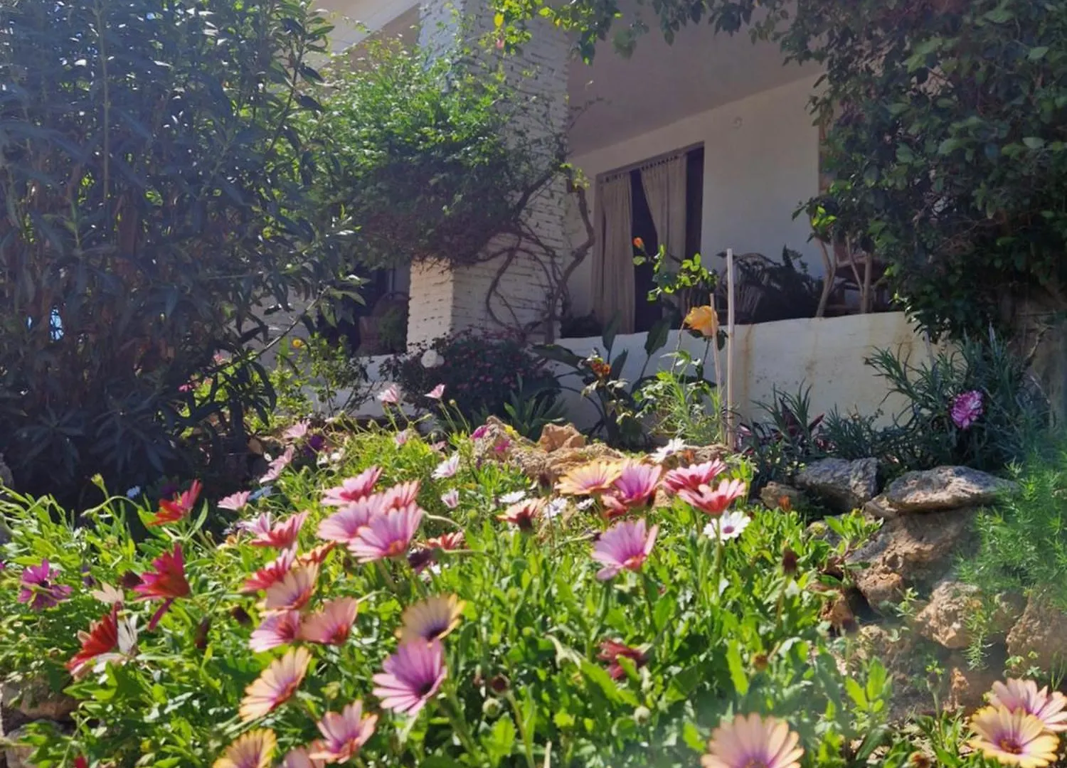 Cortijo Nerja Artist Paradise 度假居