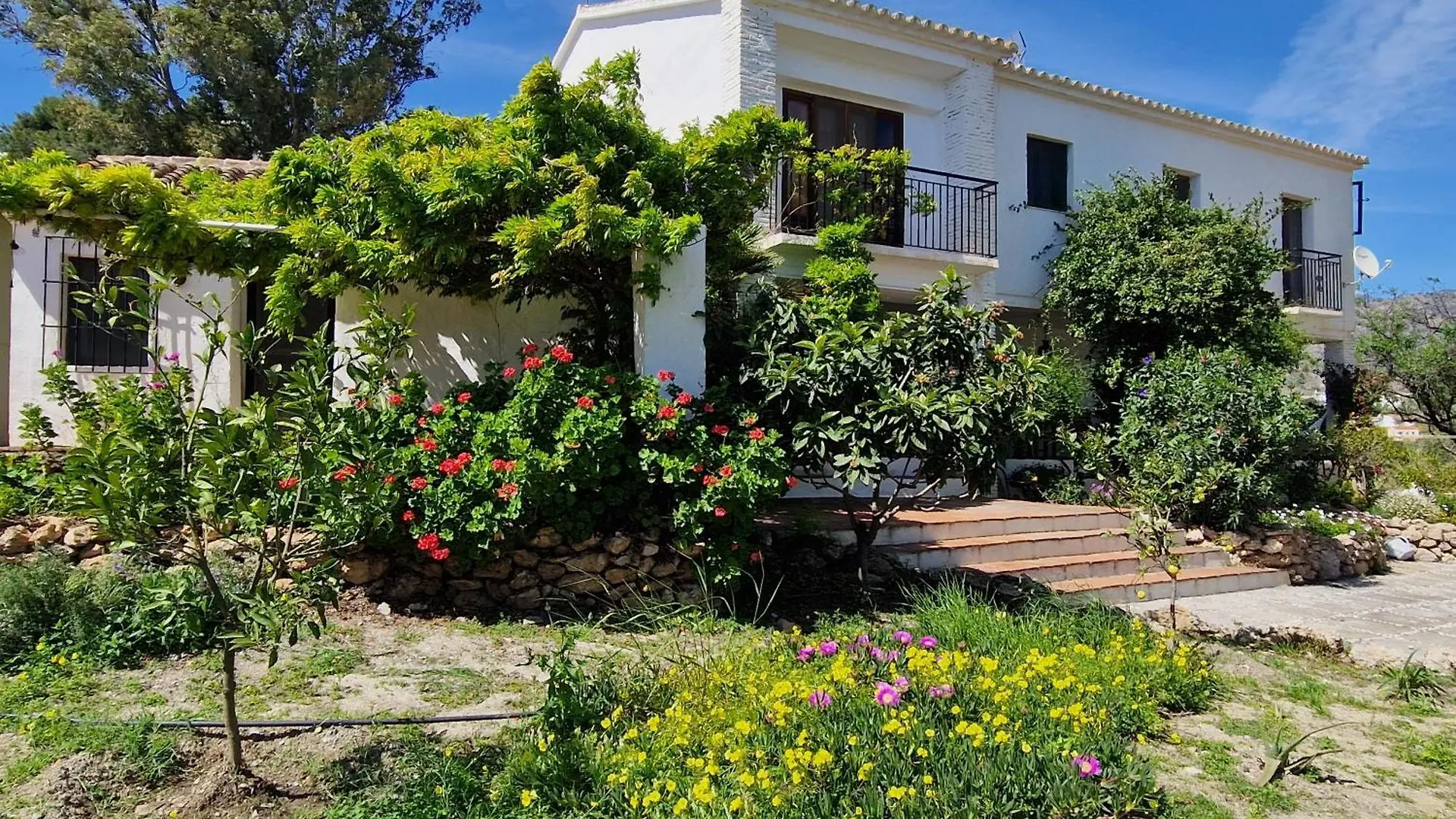 Cortijo Nerja Artist Paradise